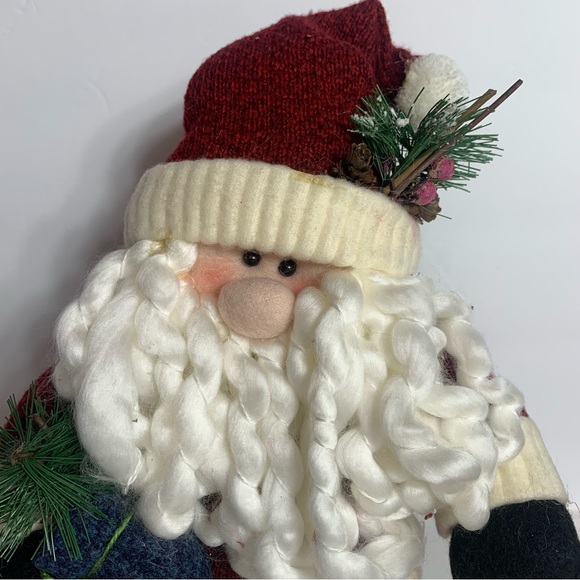 Vintage Santa in rocking chair decoration. Approx. 11”H Santa in cute red outfit - Picture 4 of 13